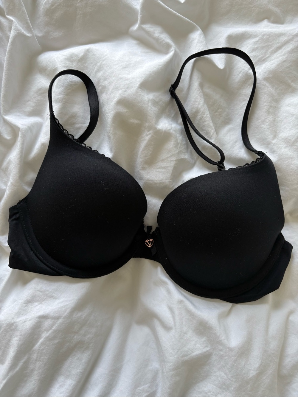 Victoria’s Secret Black Smooth Body Bra 32B